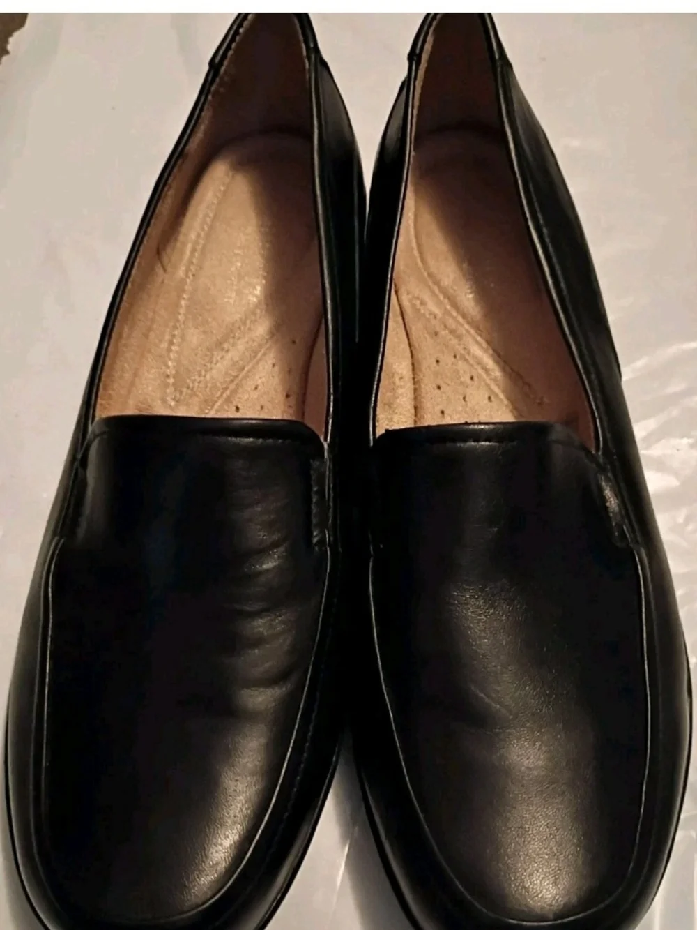 Classic Black Leather Slip-On Loafers for Women Size 8.5 M